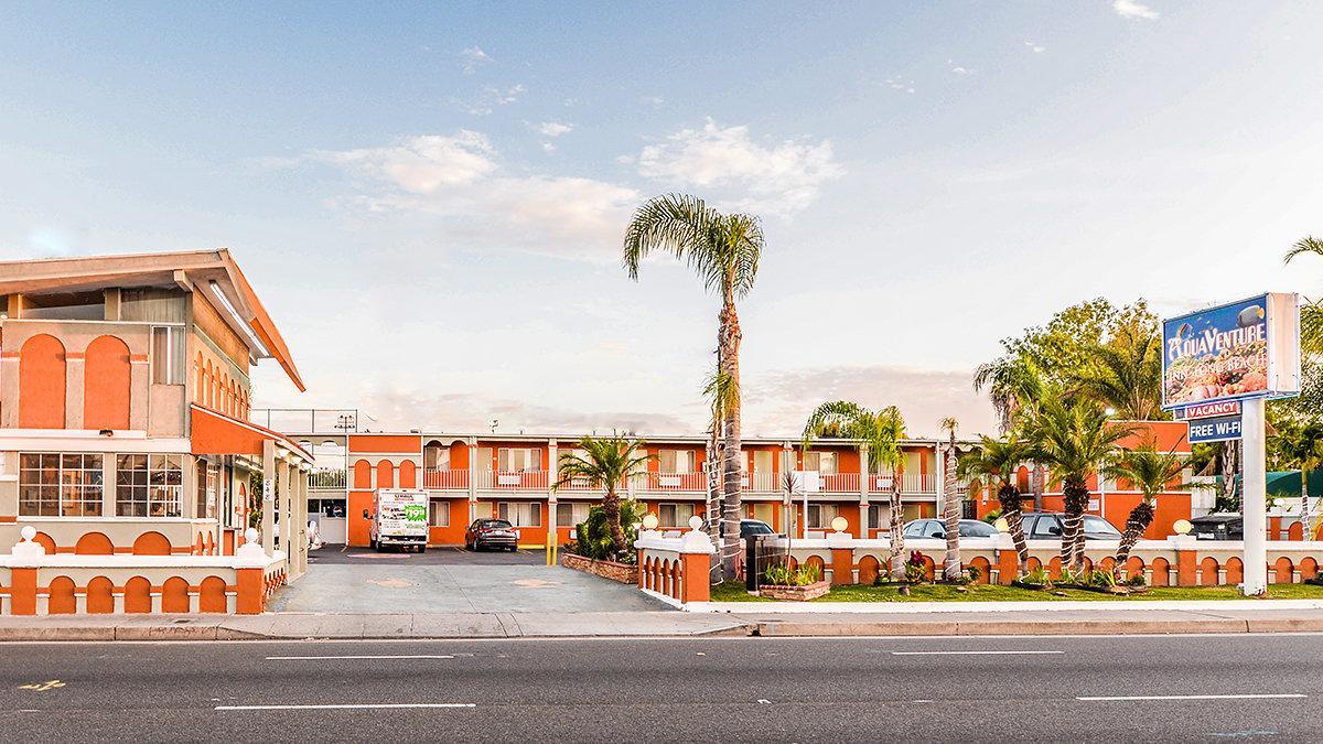 Aqua Venture Inn Long Beach Exterior photo